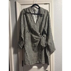 H&M Black White Houndstooth Wrap Dress Medium